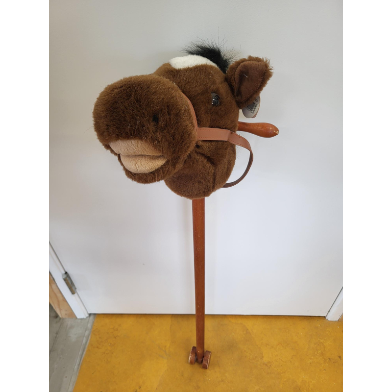 Stokpaardje bruin